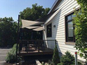 Voile d'ombrage sur terrasse